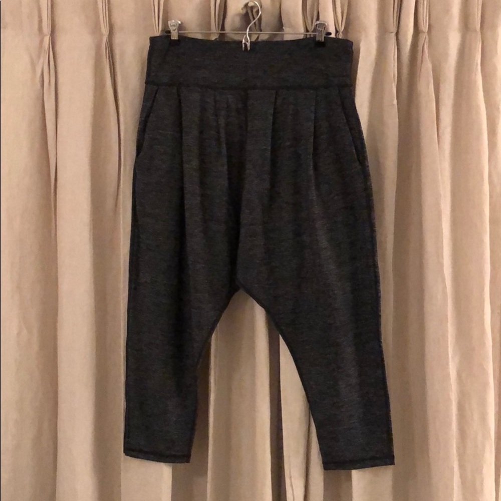 Lululemon Pocketed Harem Pant